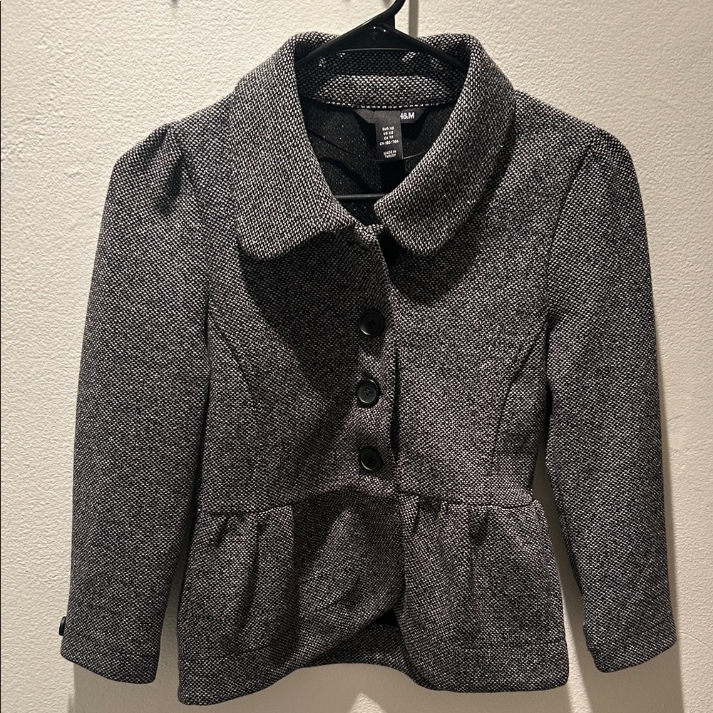 ▪️H&M▪️Black and White Textured Blazer